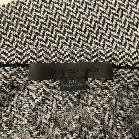 Alexander Wang Black and Cream Patterned Sweater - Picture 9 of 10